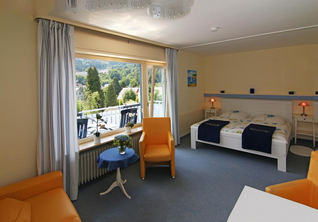 Hotel Sonnenhof Garni Bad Herrenalb Pokój zdjęcie